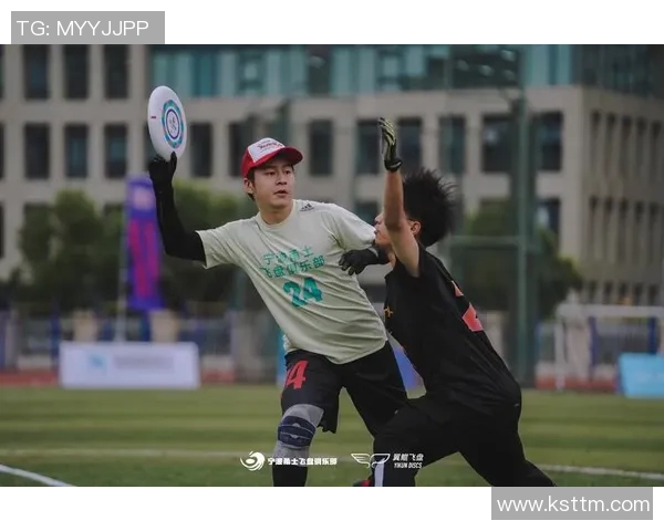 武汉飞盘队在攀岩联赛中以78分稳居积分榜首位